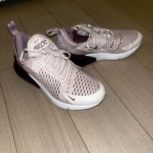 Nike Women's Air Max 270 in Mauve
